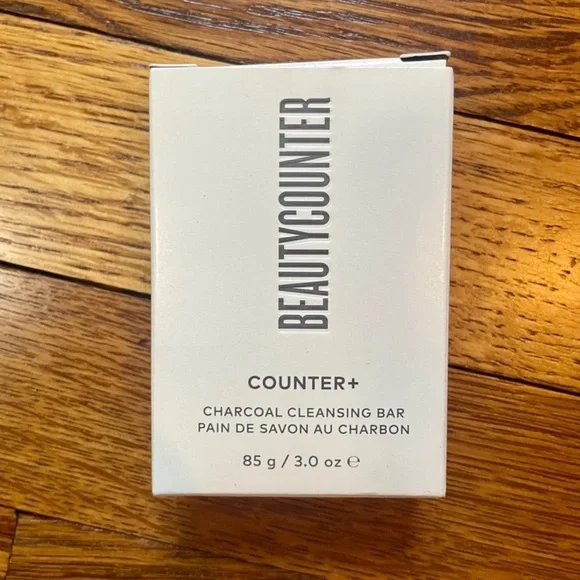 New in Box, Beautycounter Detoxifying Cleansing Bar with Charcoal - Picture 1 of 4